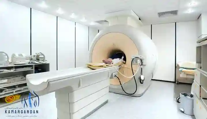 تصویر برداری ام آر آی (MRI)